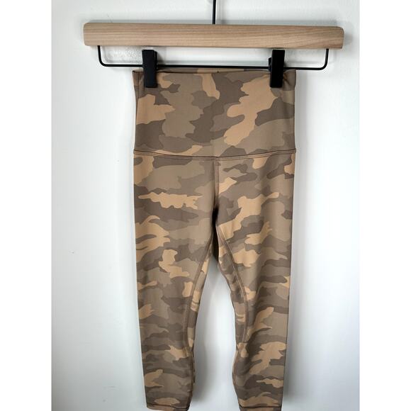 Lululemon Align High-Rise Crop 23" Size 0 Nulu Camo Soft - Picture 4 of 7